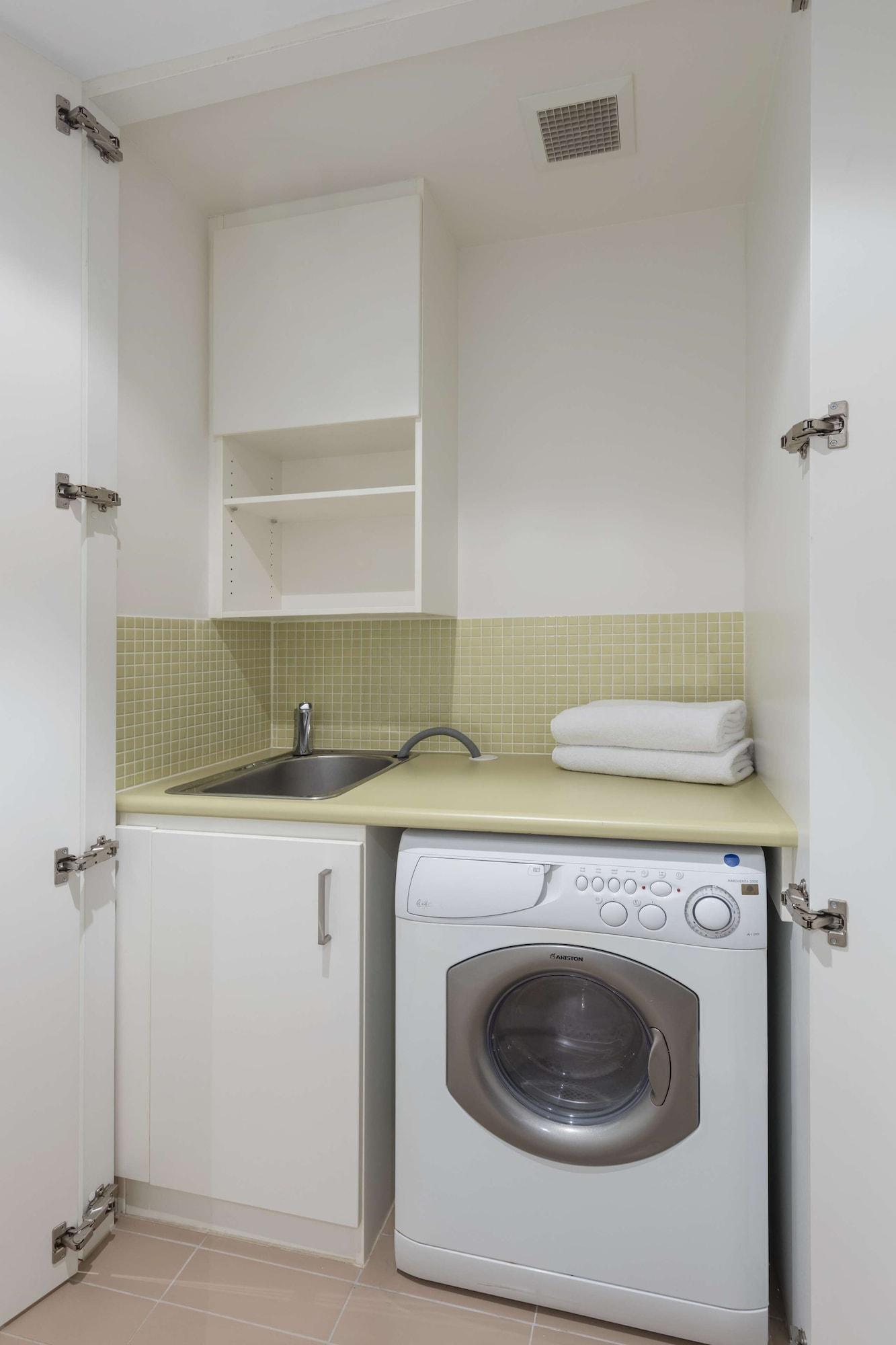 Oaks Glenelg Liberty Suites Adelaide Buitenkant foto
