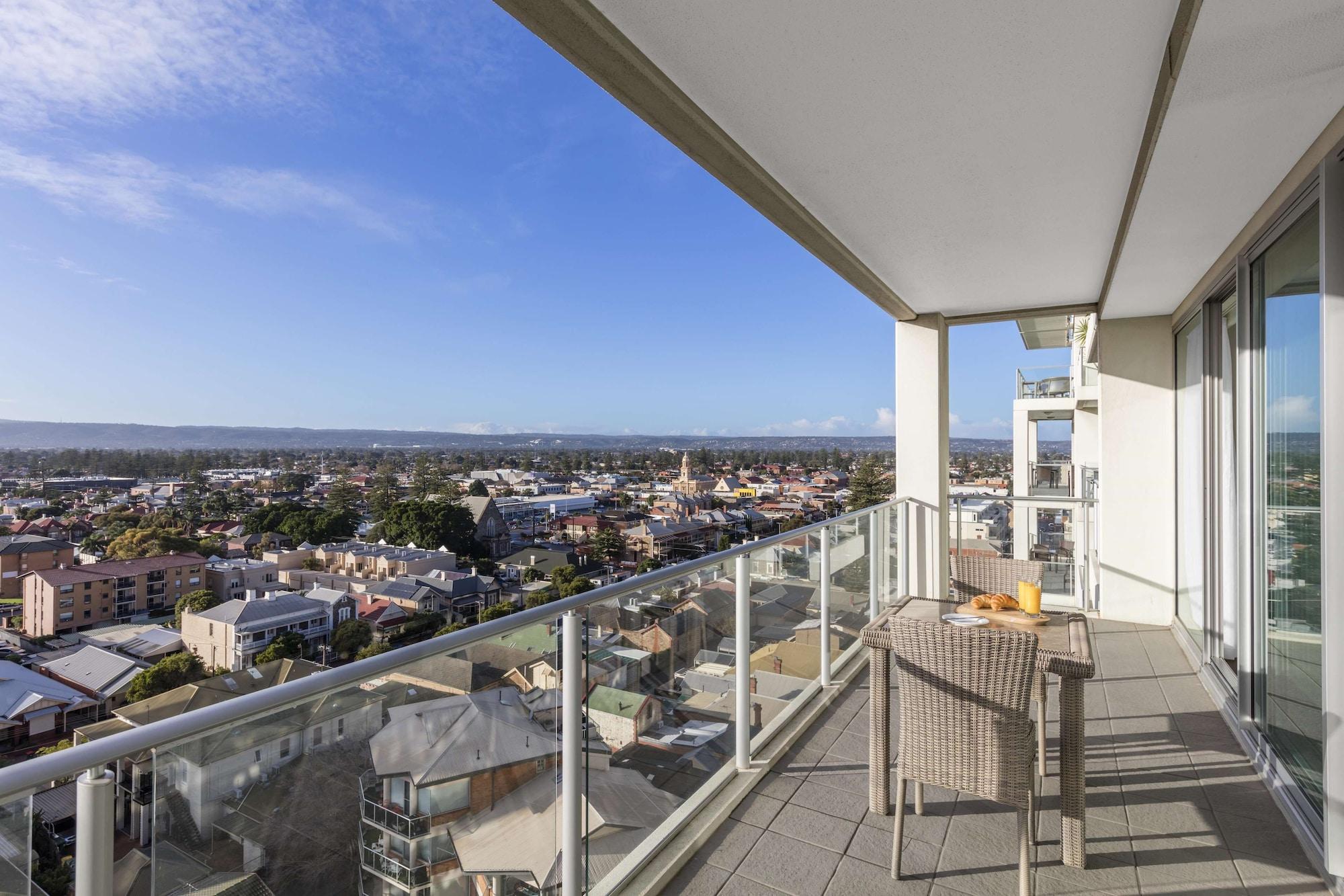 Oaks Glenelg Liberty Suites Adelaide Buitenkant foto