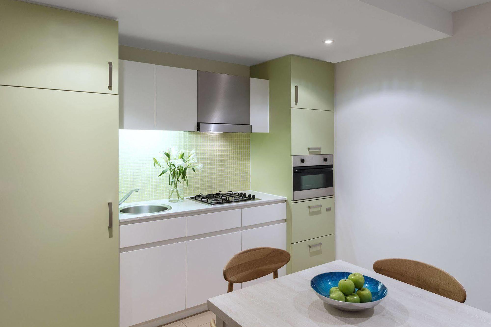 Oaks Glenelg Liberty Suites Adelaide Buitenkant foto