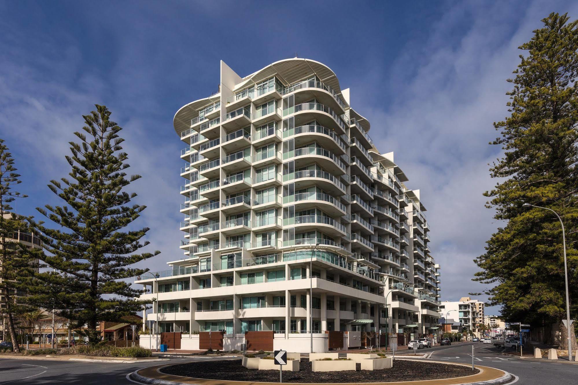 Oaks Glenelg Liberty Suites Adelaide Buitenkant foto
