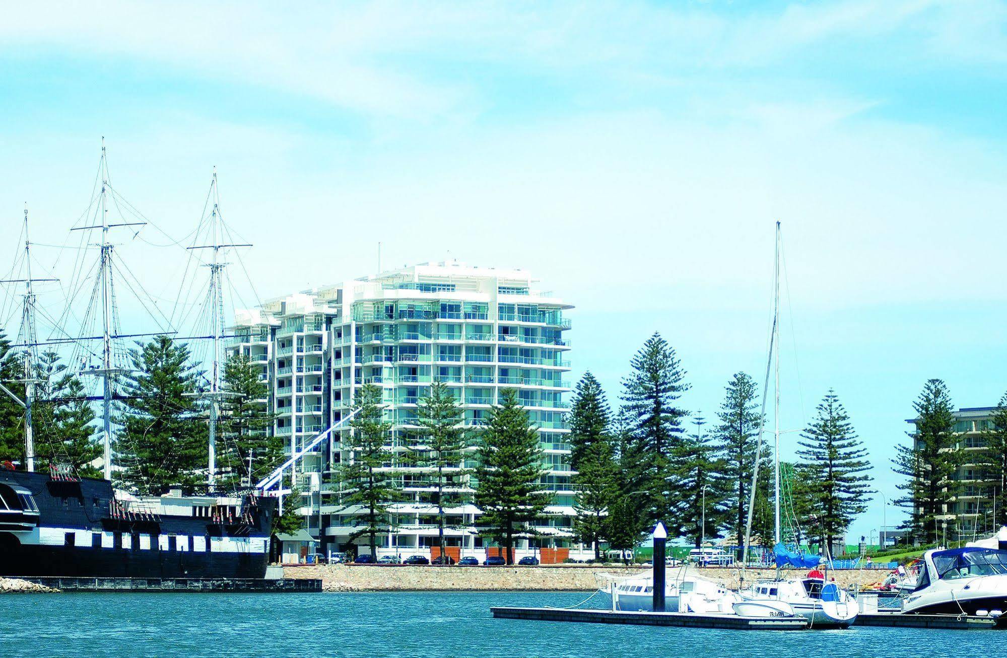 Oaks Glenelg Liberty Suites Adelaide Buitenkant foto